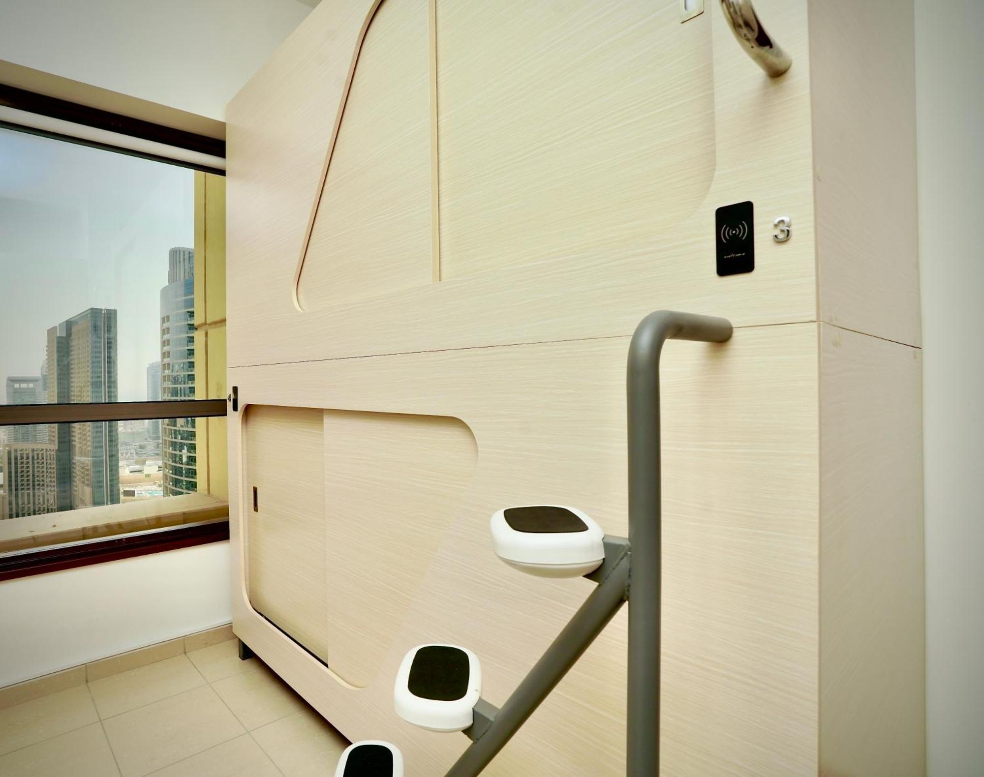 Capsulehotel Berloga Capsule Jbr Dubai