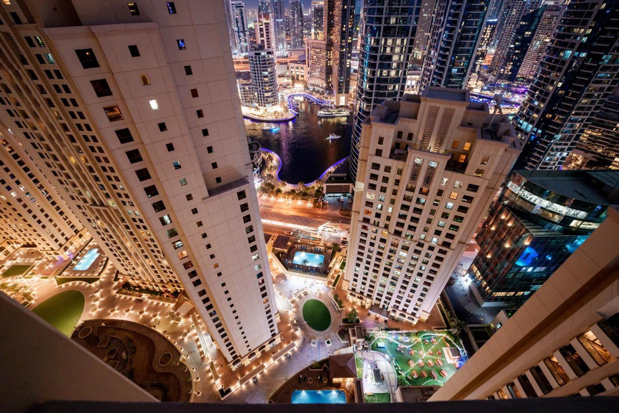 Berloga Capsule Jbr Dubai