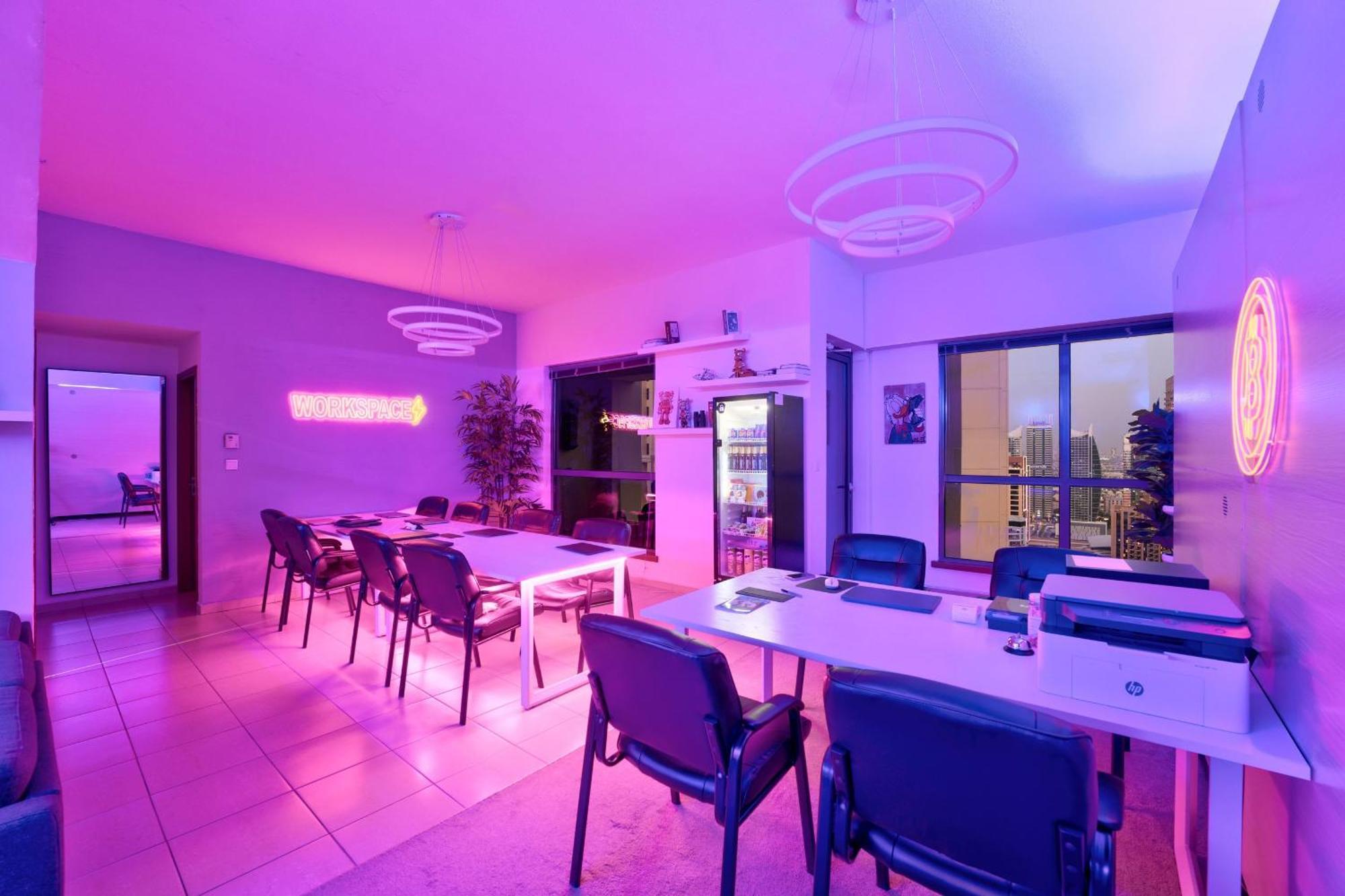 Berloga Capsule Jbr Dubai
